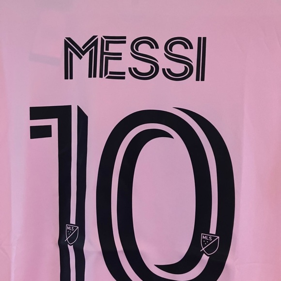 Messi Top - Picture 8 of 10